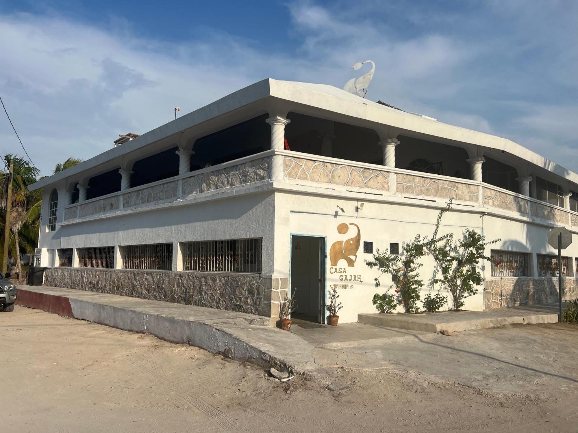 Casa Gajah Hot埃尔库约 外观 照片